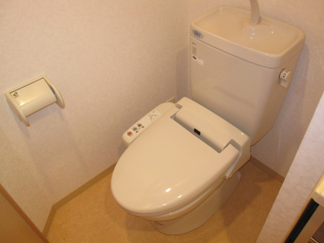 トイレ　ウォシュレット付トイレ