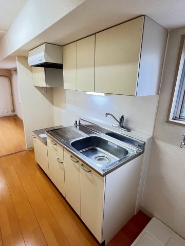 キッチン　☆調理スペースがある広々キッチン☆※参考写真