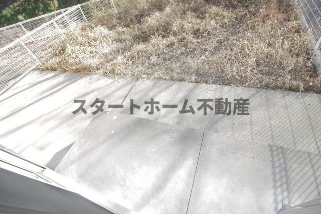 庭　簡単な家庭菜園も楽しめるお庭です