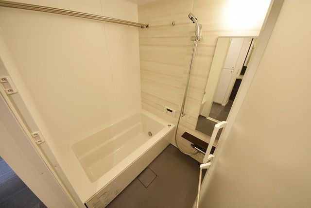 バス・シャワールーム　写真は同タイプ住居です
