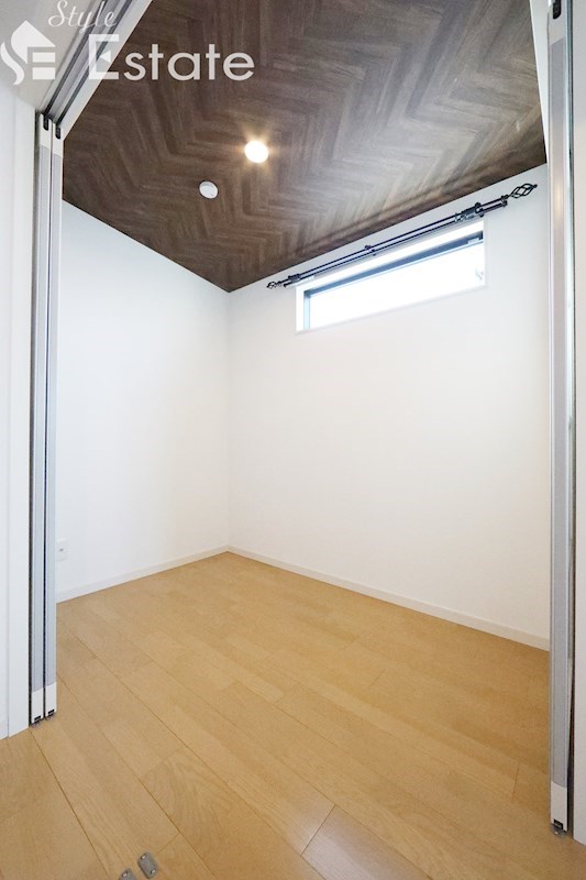 その他部屋・スペース　洋室2.1帖