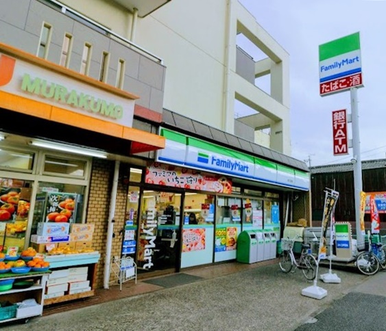 コンビニ　ファミリーマート 南三条店（コンビニ）まで292m