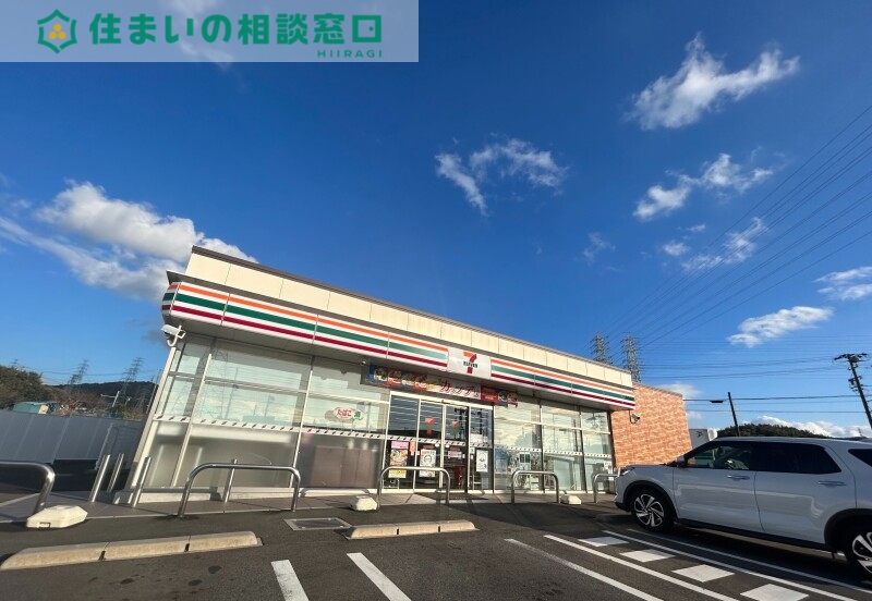 コンビニ　セブンイレブン幸田横落店（コンビニ）まで500m