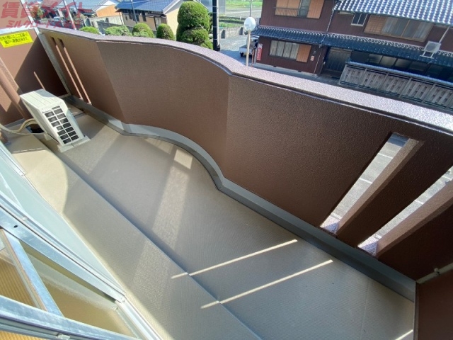 バルコニー　同型参考写真