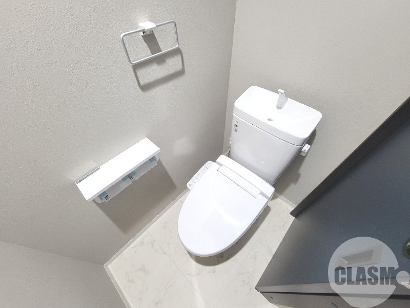 トイレ　ウォシュレット＆ウォームレット