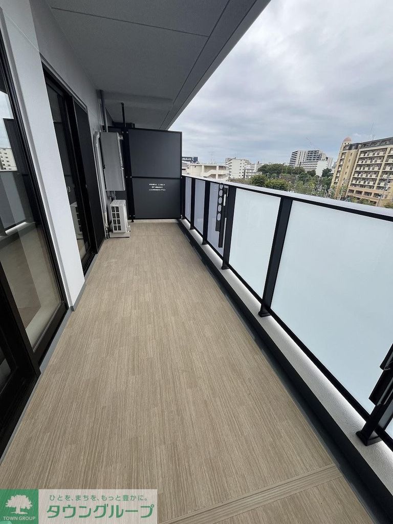 バルコニー　バルコニー