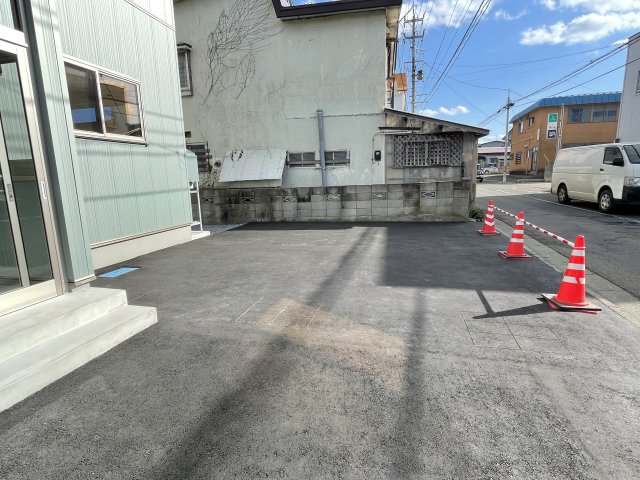 駐車場　カーポート設置予定