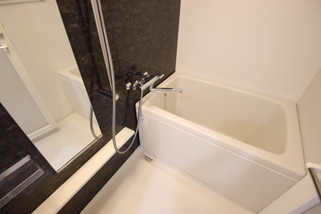 バス・シャワールーム　※別室の参考写真の為、現況優先です。