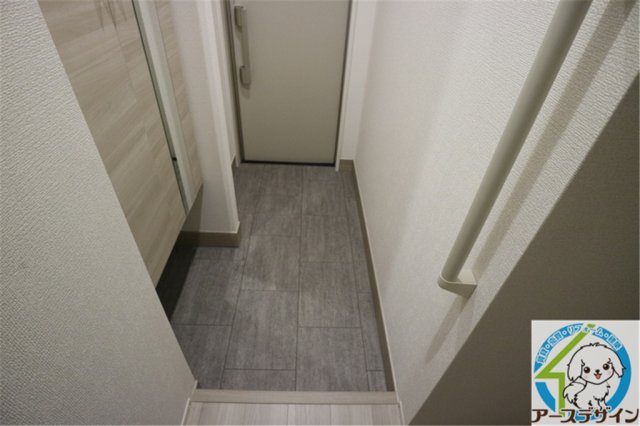 玄関　パース写真