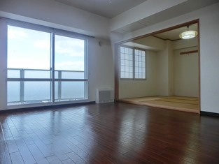 居室・リビング　同タイプ内観です