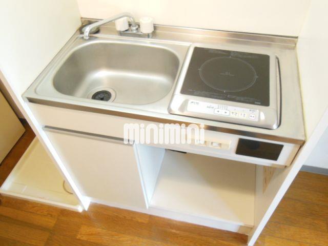 キッチン　キッチンスペースです。ＩＨヒーターです。