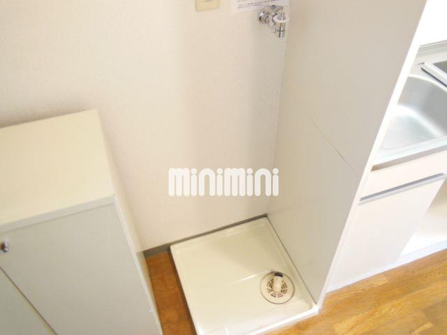 その他設備　室内に洗濯機置場あります。