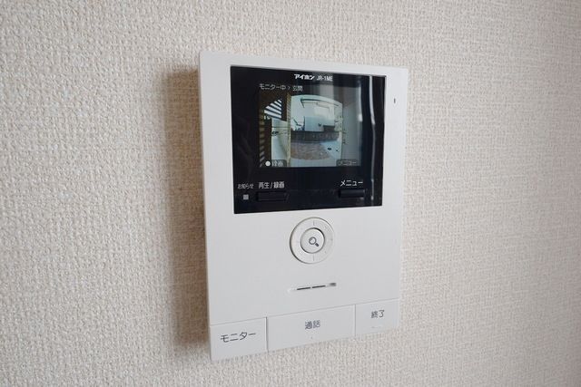 セキュリティ　★モニター付きのインターホンです★