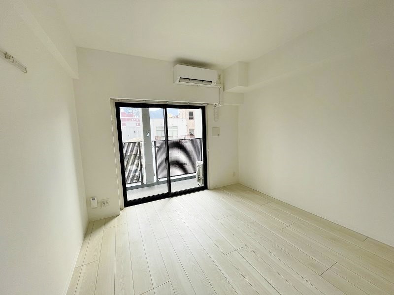 居室・リビング　★洋室7.2帖★