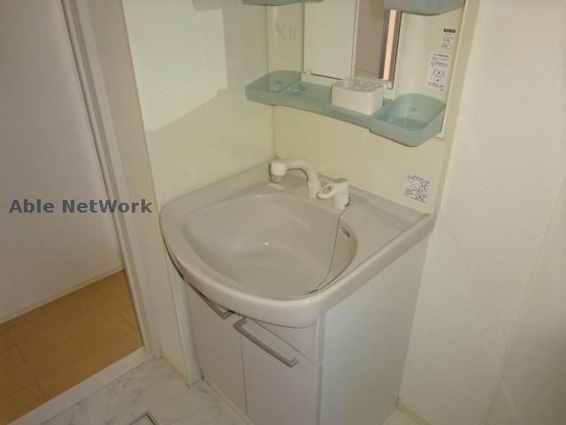 洗面設備　同型モデル