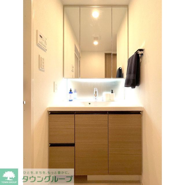 洗面設備　家具・家電の備え付けはありません