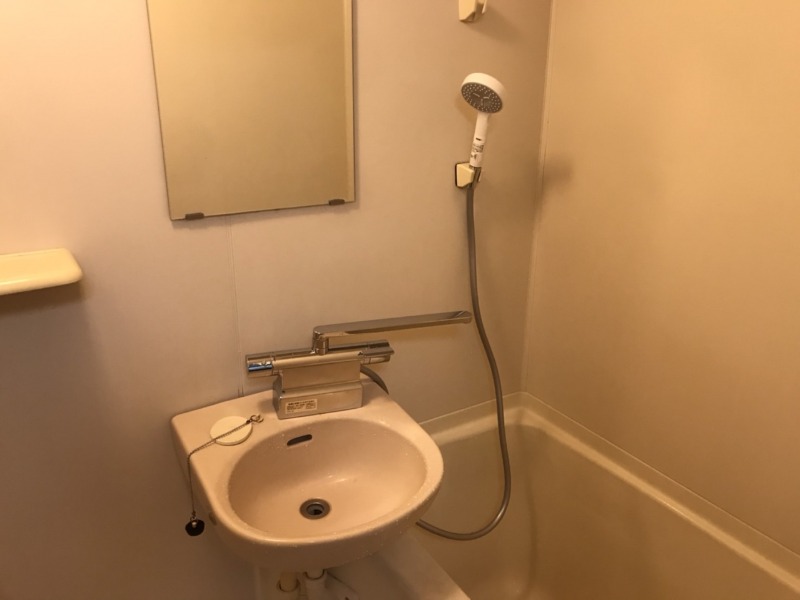 バス・シャワールーム　別号室