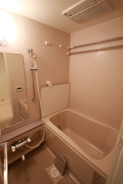 バス・シャワールーム　別室の参考写真です。※現況優先