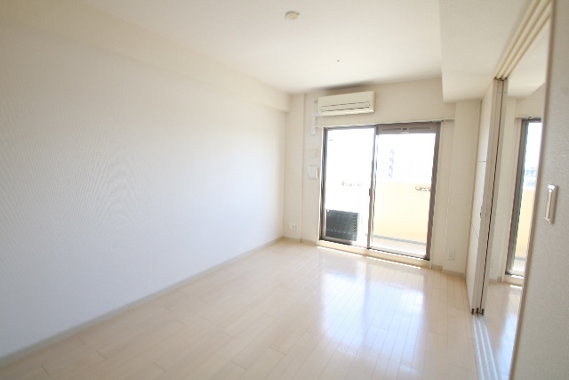 居室・リビング　別室の参考写真です。※現況優先