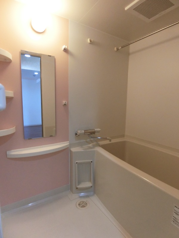 バス・シャワールーム　写真反転タイプ