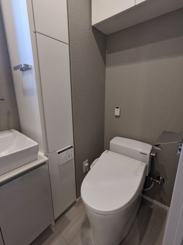 トイレ　コンパクトで使いやすいトイレです