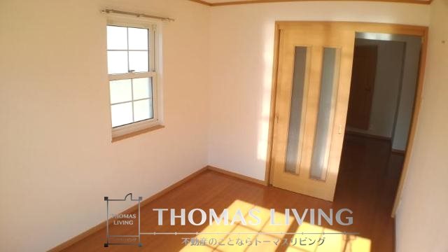 居室・リビング　陽当たりの良いリビングスペース♪