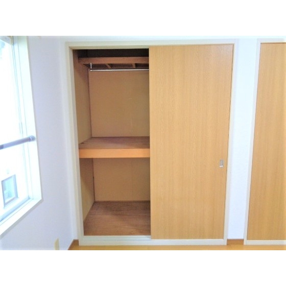 収納　洋室の押し入れ