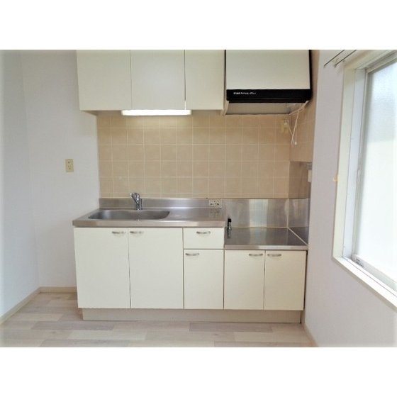 キッチン　２口ガスコンロ置けます