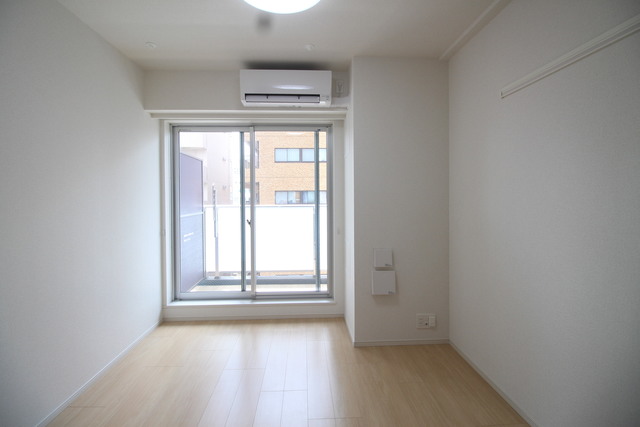 居室・リビング　居室