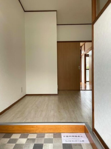 玄関