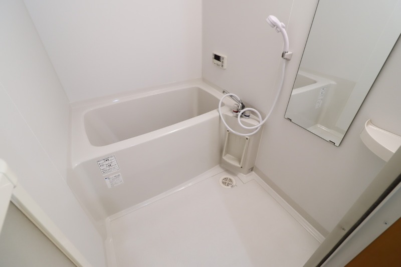 バス・シャワールーム　図面と現状に相違がある場合には現状を優先