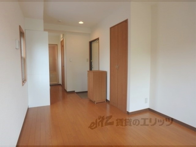 居室・リビング　洋室