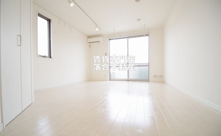 居室・リビング　明るくて綺麗なお部屋♪