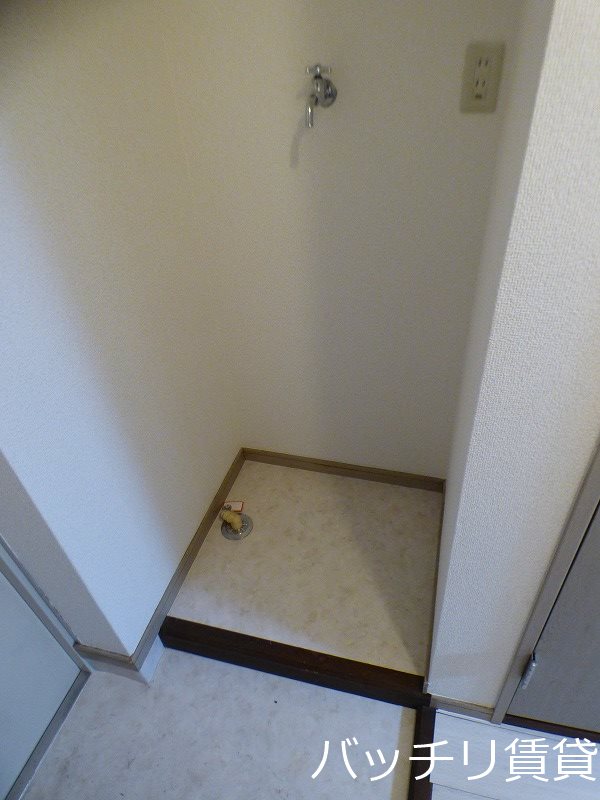 洗面設備　※写真は同マンションの別号室の為、現状を優先します。