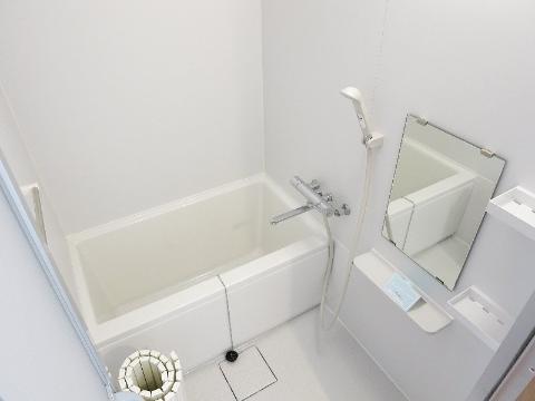 バス・シャワールーム　バス