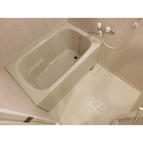 バス・シャワールーム　バス