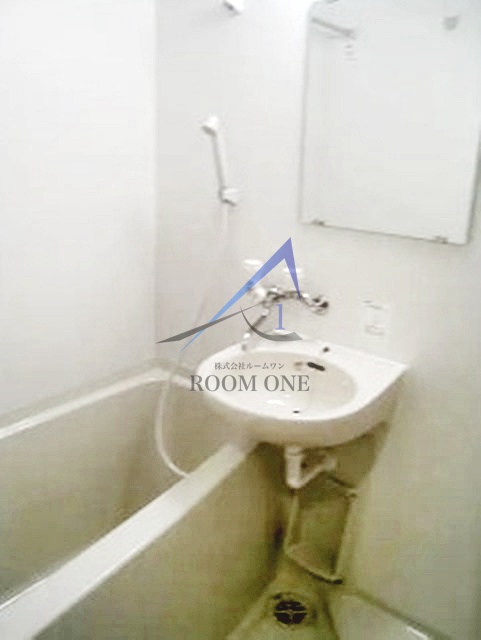 バス・シャワールーム　お風呂です。