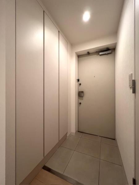 玄関　ゆったりとした玄関です