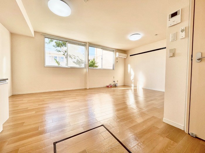 居室・リビング　広々としたLDKです☆家具・家電配置しやすいですね♪