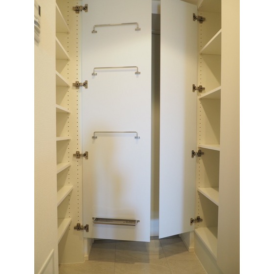 その他設備　靴箱