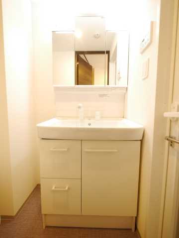 洗面設備　GENOVIA四谷三丁目greenveil