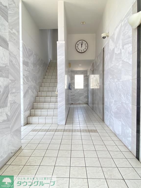 ロビー　お問合せはタウンハウジングまで！※現地待合わせ相談可能