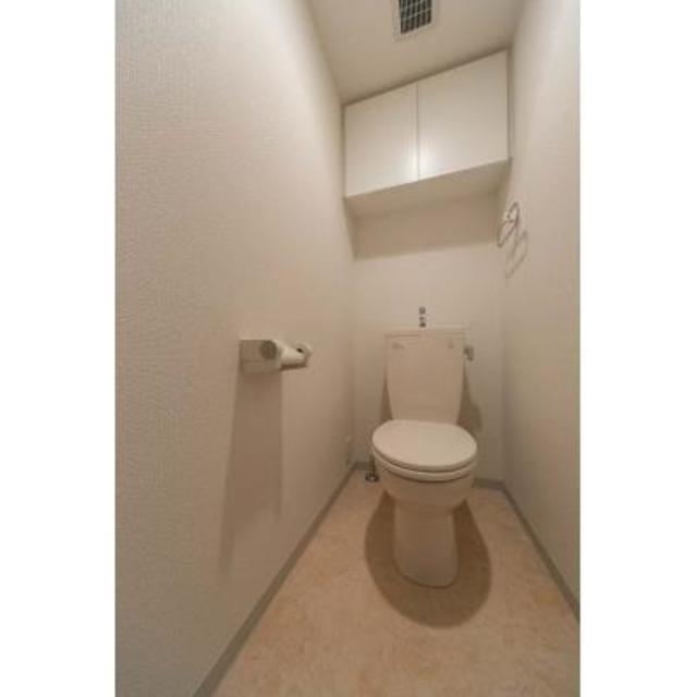 トイレ　※写真は同タイプ住戸です。