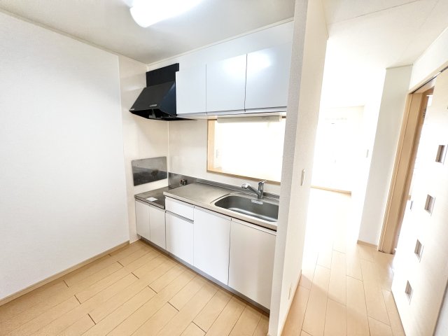 キッチン　※同タイプ参考写真