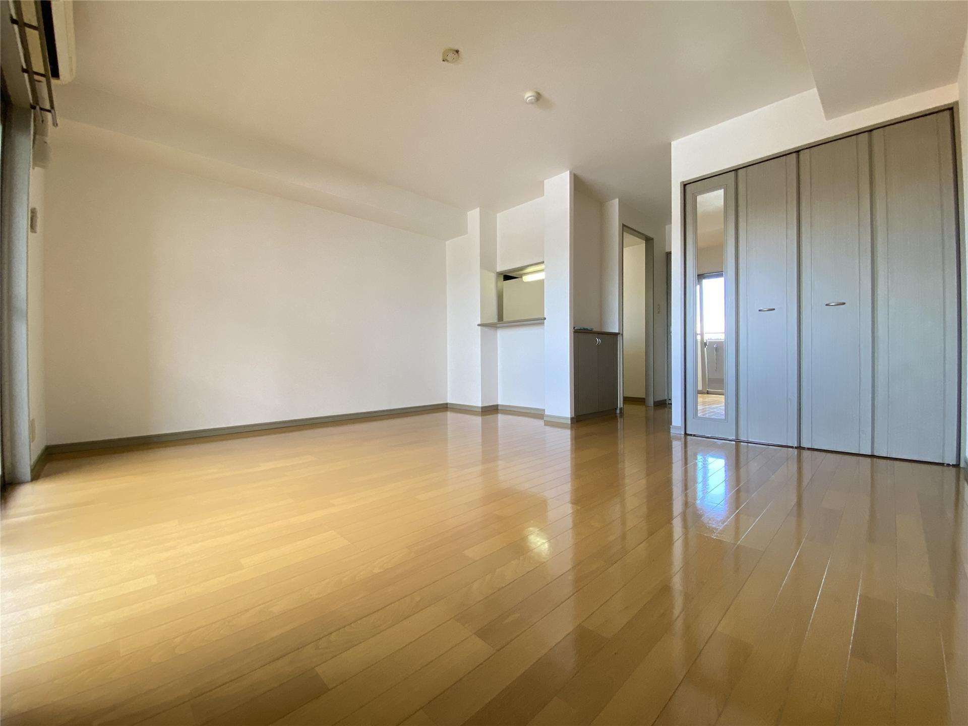 居室・リビング　同タイプ別室の写真です。