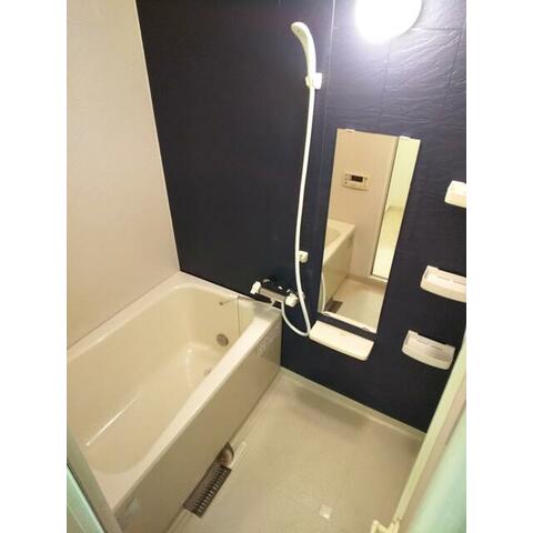 バス・シャワールーム　お風呂で日々の疲れを落としましょう