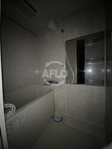 バス・シャワールーム　インボイス難波南レジデンス　風呂