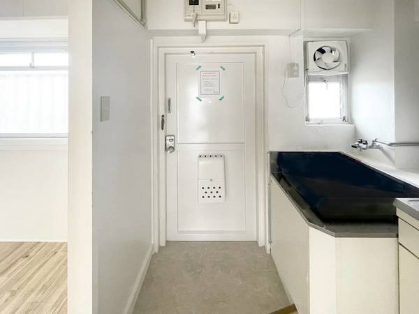 玄関　ビレッジハウスの同一物件・同一タイプの間取りの写真です