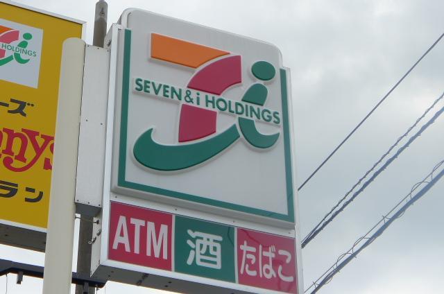 コンビニ　セブンイレブン（コンビニ）まで382m