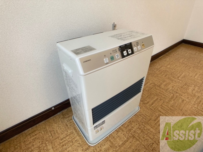 その他設備　灯油暖房がついており、寒い日も安心です！